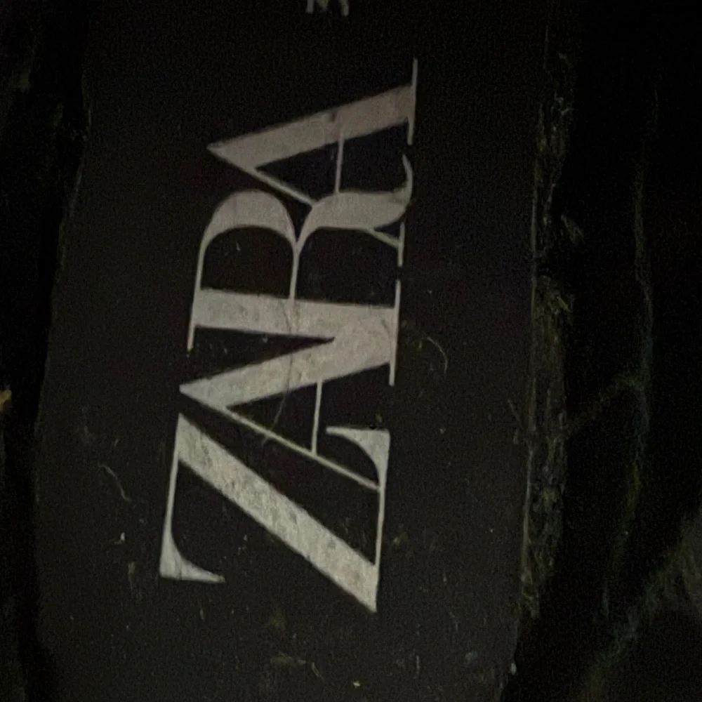 ZARA Kids Chunky Chelsea Boots - Picture 3 of 4